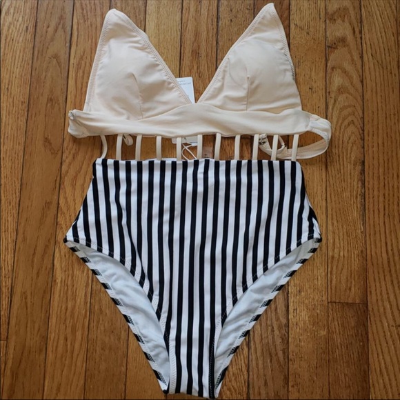 NWT CUPSHE Hi Waisted Backless One-Piece Swimsuit - Picture 3 of 10
